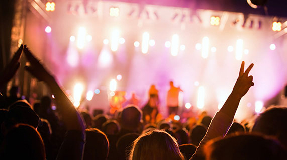 Oğuz Uran-MySoho - Evora Canlı Performans-18 Nisan Pazar 22.30